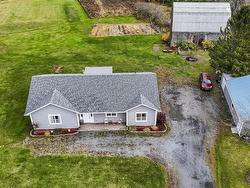 6874 Highway 354 Kennetcook, NS B0N 1P0