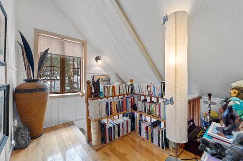 Den - 1595 Ch. Du Lac-Des-Becs-Scie O., Saint-Sauveur, QC - Indoor Photo Showing Other Room