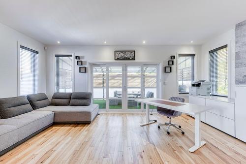 Salon - 1883 Rue Honoré-Beaugrand, Montréal (Mercier/Hochelaga-Maisonneuve), QC - Indoor Photo Showing Office