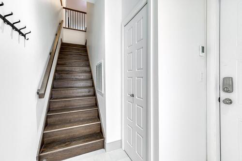 Hall d'entrée/Vestibule - 1883 Rue Honoré-Beaugrand, Montréal (Mercier/Hochelaga-Maisonneuve), QC - Indoor Photo Showing Other Room