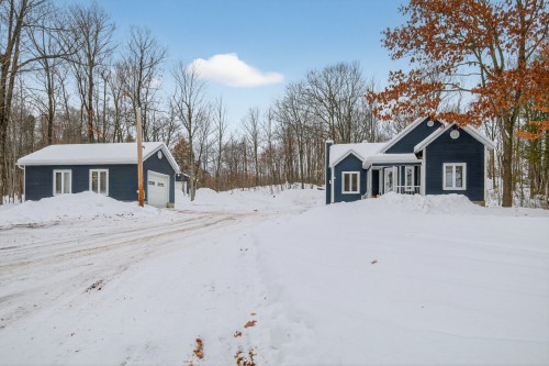 Façade - 21 Ch. Guindon, Lochaber-Partie-Ouest, QC - Outdoor With Facade