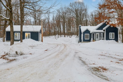 Extérieur - 21 Ch. Guindon, Lochaber-Partie-Ouest, QC - Outdoor With Facade