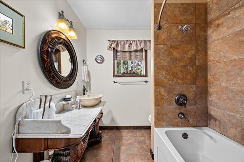515 Philpott Road, Okanagan Falls, BC - Indoor Photo Showing Bathroom