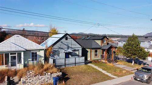 203 5Th Avenue, Cranbrook, BC - Outdoor