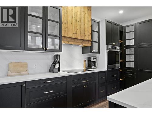 1614 Lower Lakeview Lane, Invermere, BC - Indoor