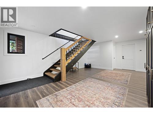 1614 Lower Lakeview Lane, Invermere, BC - Indoor Photo Showing Other Room