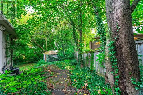 1595 Calverton Court, Mississauga, ON - Outdoor