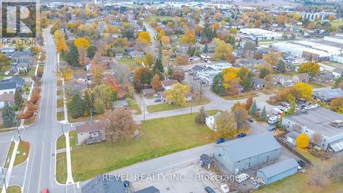 8 Brydges Street, Brant, ON 