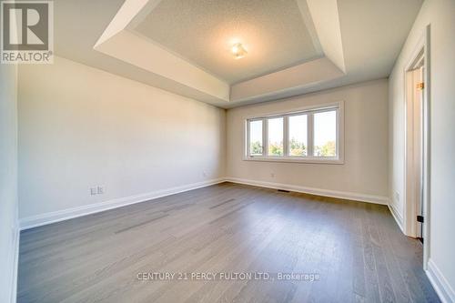 1350 Davis Loop, Innisfil, ON - Indoor Photo Showing Other Room