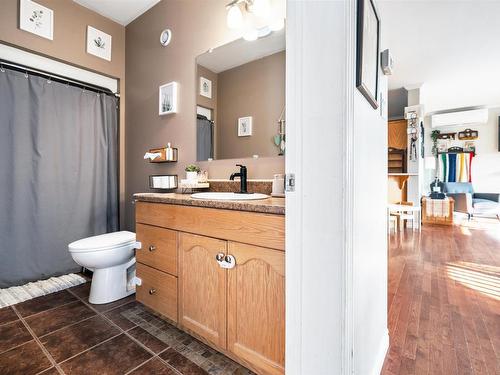 3 Maceachern Loop, Lower South River, NS 