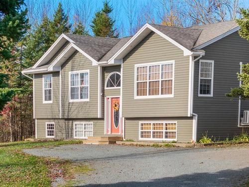 3 Maceachern Loop, Lower South River, NS 