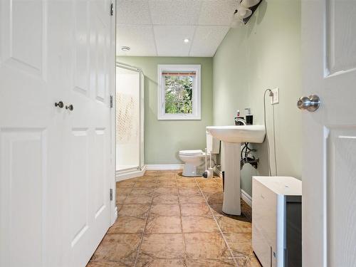 3 Maceachern Loop, Lower South River, NS 