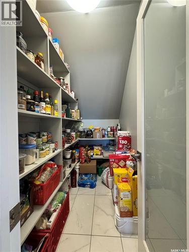 1703 Hunter Place E, Regina, SK - Indoor With Storage