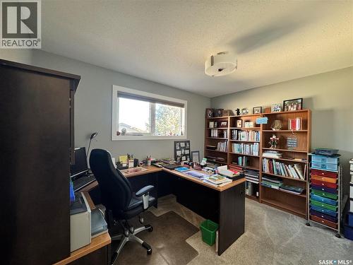 1703 Hunter Place E, Regina, SK - Indoor Photo Showing Office