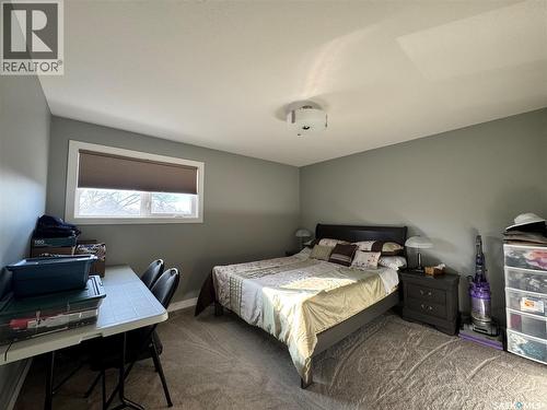 1703 Hunter Place E, Regina, SK - Indoor Photo Showing Bedroom