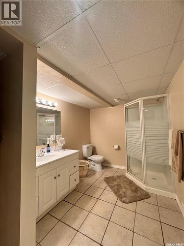 1703 Hunter Place E, Regina, SK - Indoor