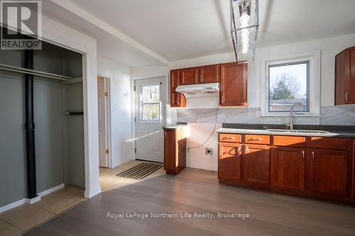 1417 Jocko Point Road, North Bay (Jocko Point / Beaucage), ON - Indoor Photo Showing Kitchen With Double Sink
