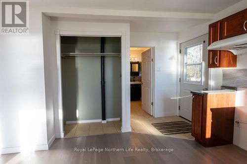 1417 Jocko Point Road, North Bay (Jocko Point / Beaucage), ON - Indoor Photo Showing Kitchen