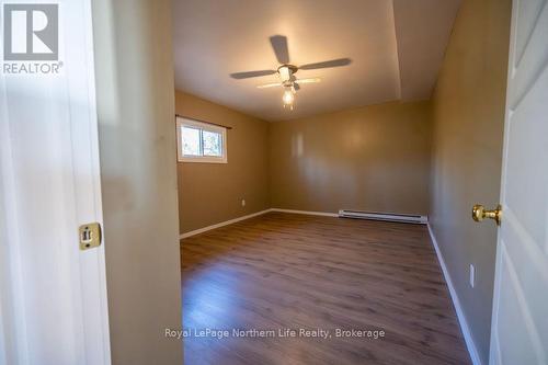 1417 Jocko Point Road, North Bay (Jocko Point / Beaucage), ON - Indoor Photo Showing Other Room