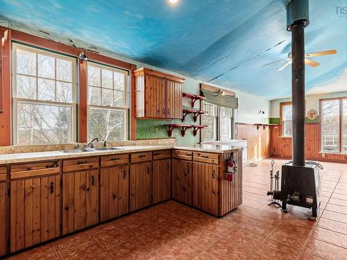 17 Idlewylde Road, Halifax, NS 