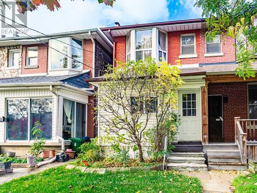 1042 DUNDAS STREET E  Toronto, ON M4M 1R8