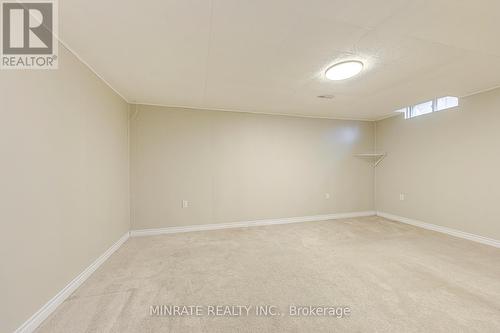 2369 Coldstream Drive, Burlington, ON - Indoor Photo Showing Other Room