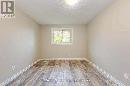 2369 Coldstream Drive, Burlington, ON - Indoor Photo Showing Other Room