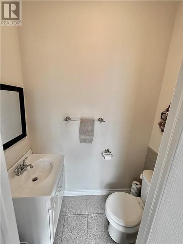 1512 Dominion, Sudbury, ON - Indoor Photo Showing Bathroom
