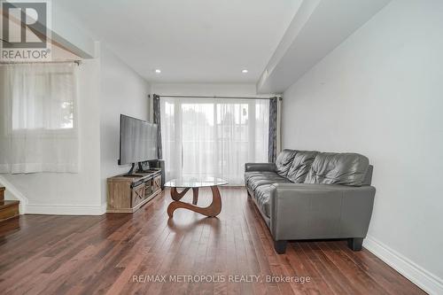 8 - 75 Blackwell Avenue, Toronto, ON - Indoor Photo Showing Living Room