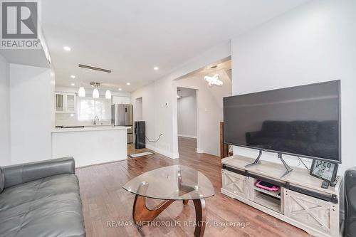 8 - 75 Blackwell Avenue, Toronto, ON - Indoor Photo Showing Living Room