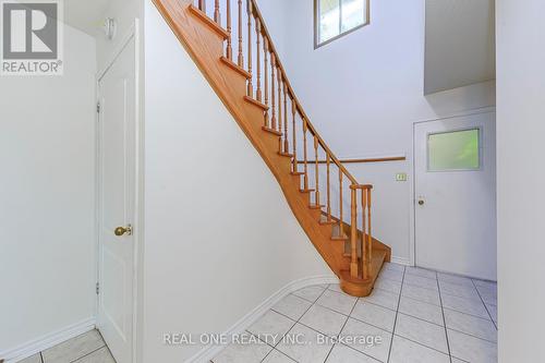 220 Kingsbridge Garden Circle, Mississauga, ON - Indoor Photo Showing Other Room