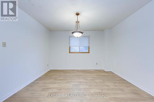 220 Kingsbridge Garden Circle, Mississauga, ON - Indoor Photo Showing Other Room