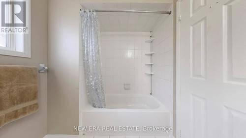 496 Delphine Drive, Burlington, ON - Indoor Photo Showing Bathroom