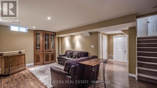 496 Delphine Drive, Burlington, ON - Indoor