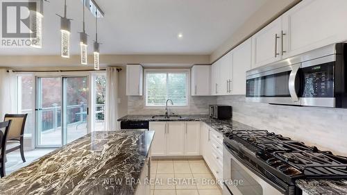 496 Delphine Drive, Burlington, ON - Indoor Photo Showing Kitchen With Upgraded Kitchen