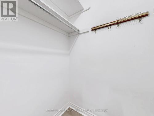 22 A Waltham Crescent, Richmond Hill, ON - Indoor With Storage