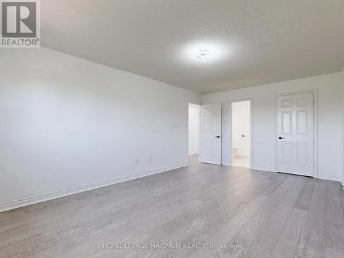 22 A Waltham Crescent, Richmond Hill, ON - Indoor Photo Showing Other Room