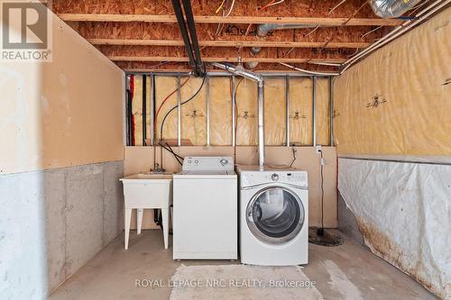 14 Hope Avenue W, Niagara-On-The-Lake (Virgil), ON - Indoor Photo Showing Laundry Room