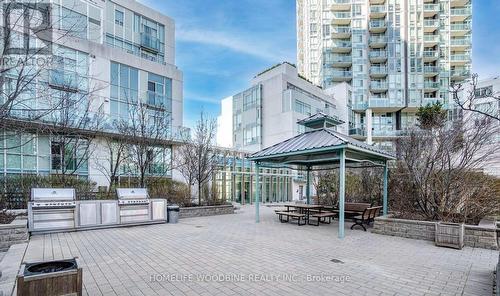3006 - 3939 Duke Of York Boulevard, Mississauga, ON - Outdoor