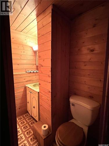 508 Cochin Avenue, Meadow Lake, SK - Indoor Photo Showing Bathroom