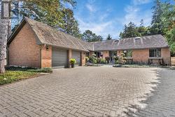 8 TALLWOOD CIRCLE  London North (North G), ON N5X 2S1