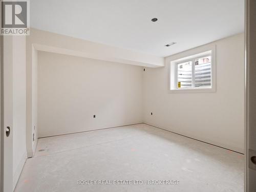 Basement bedroom - 60 Pleasant Avenue N, Fort Erie (Ridgeway), ON - Indoor Photo Showing Other Room