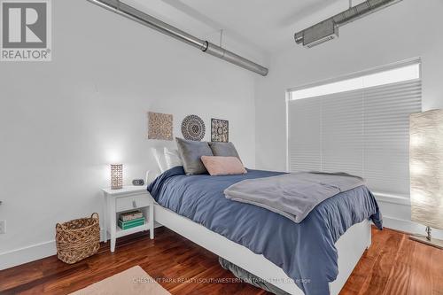 302 - 15 Devitt Avenue S, Waterloo, ON - Indoor Photo Showing Bedroom