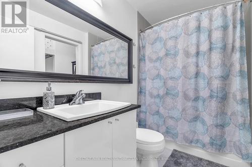 302 - 15 Devitt Avenue S, Waterloo, ON - Indoor Photo Showing Bathroom