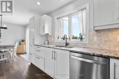2425 Ferguson Falls Road, Drummond/North Elmsley, ON - Indoor Photo Showing Kitchen With Double Sink With Upgraded Kitchen