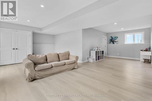 2425 Ferguson Falls Road, Drummond/North Elmsley, ON - Indoor Photo Showing Living Room
