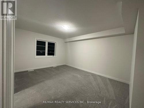93 Air Dancer Crescent, Oshawa, ON - Indoor Photo Showing Other Room