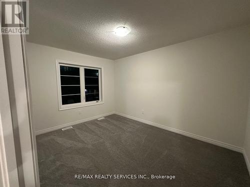 93 Air Dancer Crescent, Oshawa, ON - Indoor Photo Showing Other Room