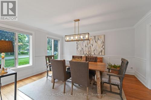 1117 Fleet Street, Mississauga, ON - Indoor Photo Showing Dining Room