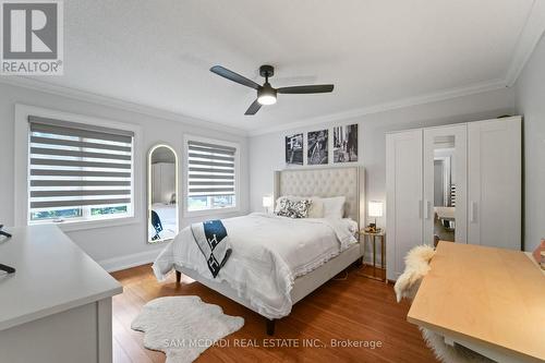1117 Fleet Street, Mississauga, ON - Indoor Photo Showing Bedroom